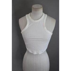 Lululemon Hold Tight Cropped Tank Top- White- Size 4 Ribbed